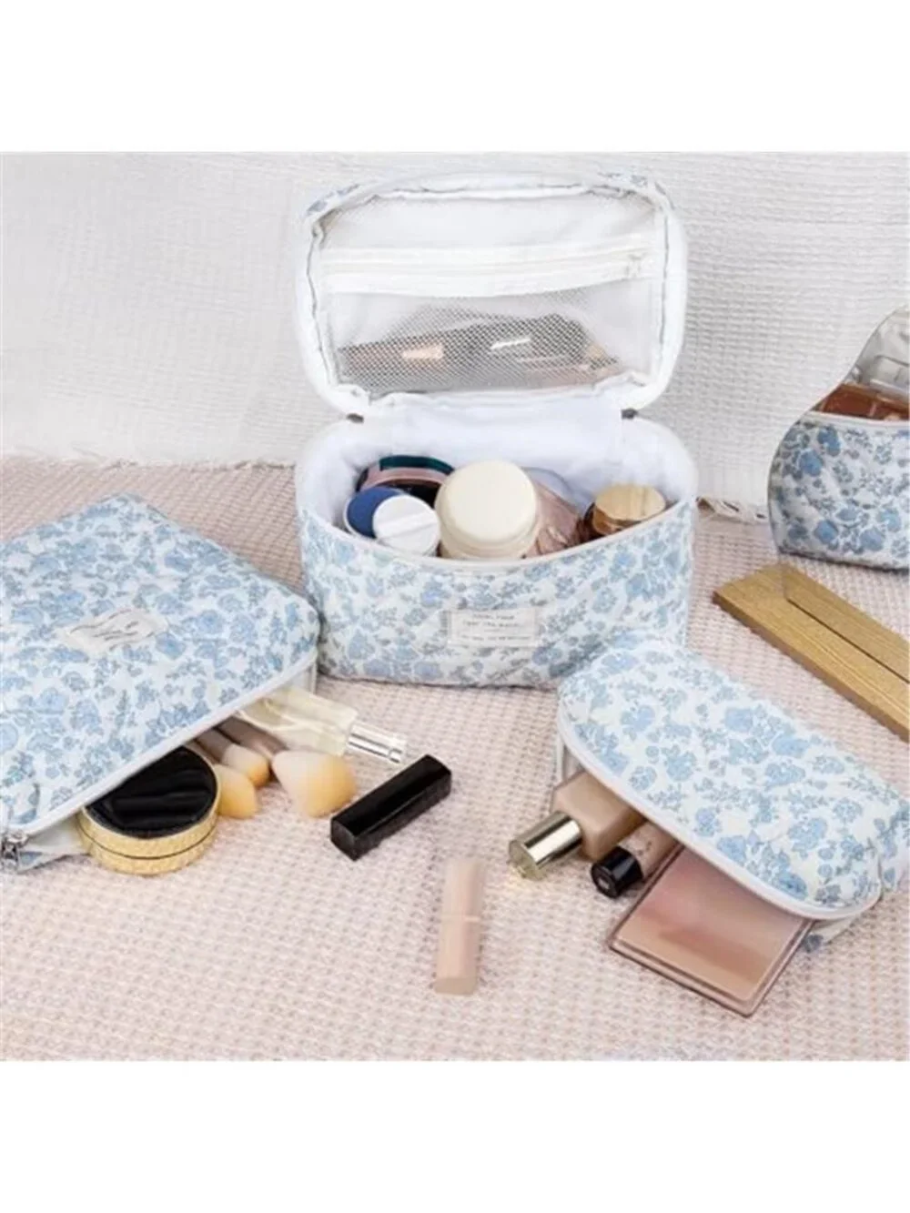 Quilted Floral Makeup Bag Set 3 Piece Cotton Travel Toiletry Organizer for Women